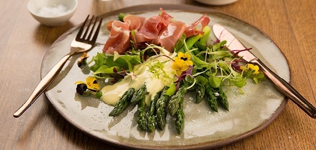 Fresh Asparagus with Cured Meat and Hollandaise Sauce