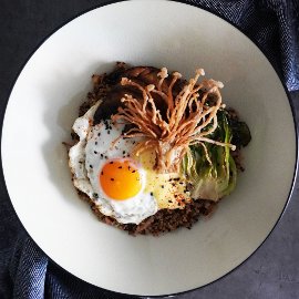 Mushroom Quinoa Brunch Bowl Mushroom Quinoa Brunch Bowl